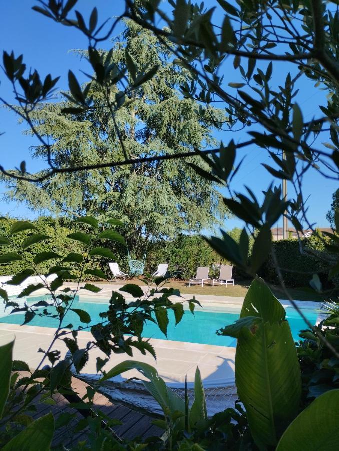 Bed and Breakfast L'Atelier Saint-Sulpice Entre Bordeaux Et St Emilion Exterior foto